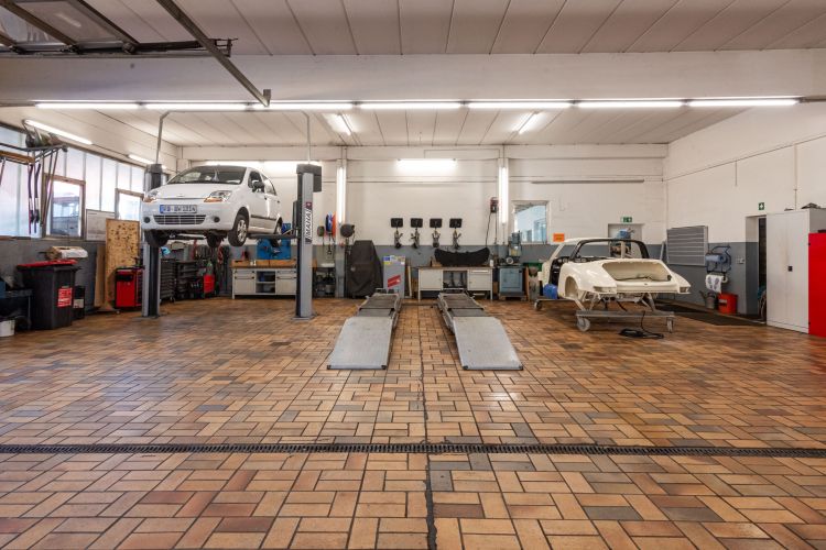 Suzuki und Autofit Werkstatt in Oberaudorf